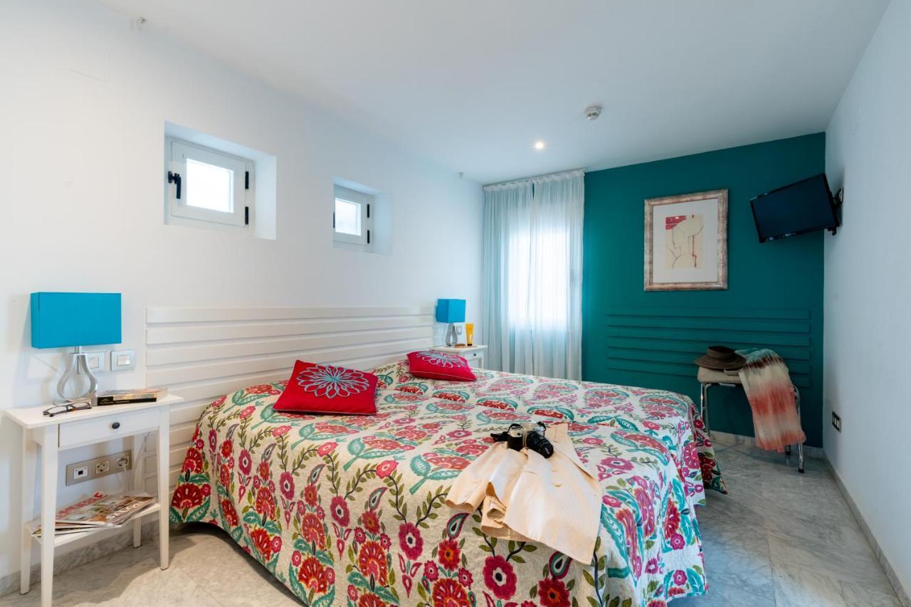 Sevilla Central Suites Apartamentos Puerta Jerez ภายนอก รูปภาพ