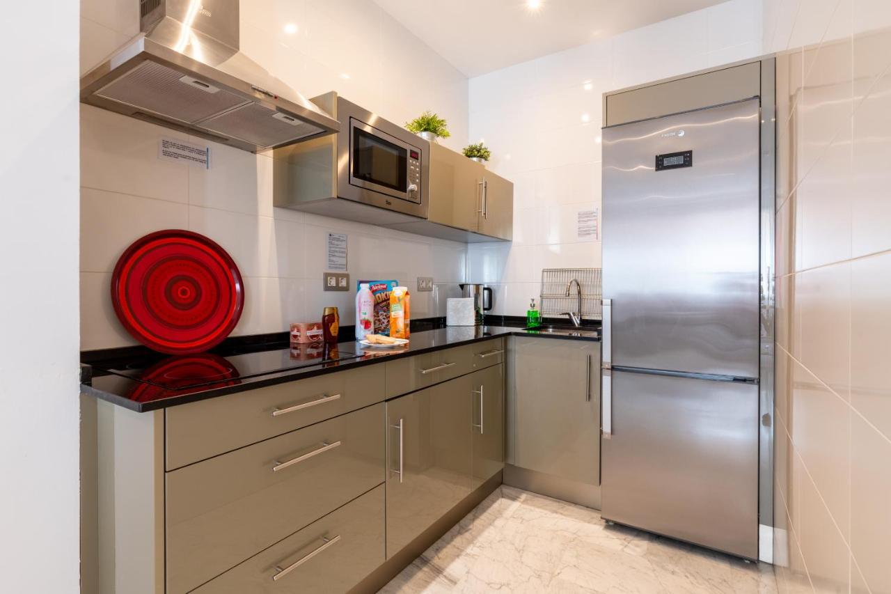 Sevilla Central Suites Apartamentos Puerta Jerez ภายนอก รูปภาพ