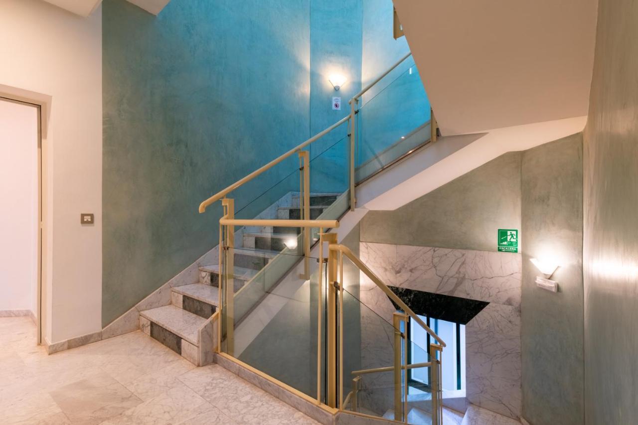 Sevilla Central Suites Apartamentos Puerta Jerez ภายนอก รูปภาพ